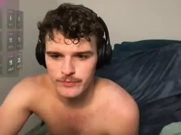 Chaturbate Nude Webcam of yngdesire1