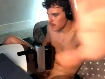 Chaturbate Nude Webcam of yngdesire1