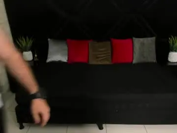 Chaturbate Live Sex Cam of jhon_bear02