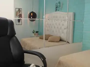 Chaturbate Live Sex Cam of markbowie