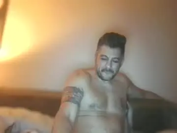 Chaturbate Private Sex Chat of papimilehigh