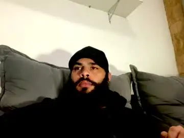 Chaturbate Free Porn Cam of beardmax