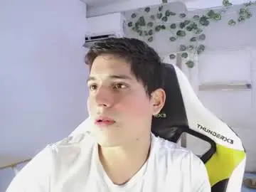 Chaturbate Live Porn of bby_cash_