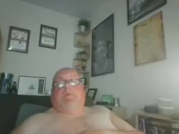 Chaturbate Live Sex Cam of jerseyhammer01