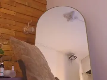 Chaturbate Free Porn Cam of luciferr_20