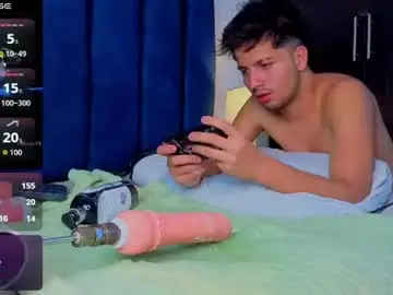 Chaturbate Live Sex of issac_james