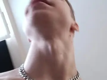 Chaturbate Live Sex Cam of marc_solo