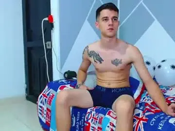 Chaturbate Sex Chat of adam_hot11