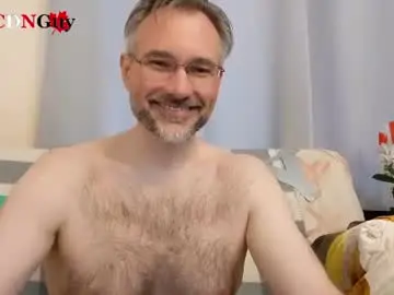 Chaturbate Nude Webcam of fluffycdnguy