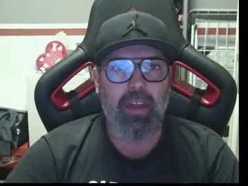 Chaturbate Live Porn of womenizzeer