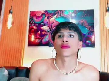 Chaturbate Free Live Porn of carolinejesh