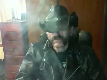 Chaturbate Live Sex Cam of leathergreaser