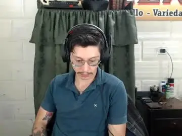 Chaturbate Sex Cam of miguel__98