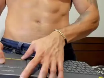 Chaturbate Sex Cam of kevin_malone22