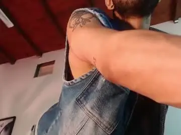 Chaturbate Watch Live Sex Cams of colby_smit