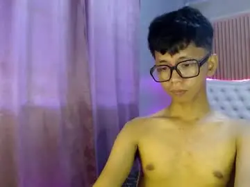 Chaturbate Watch Live Sex Cams of nerdy_nate