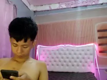 Chaturbate Live Sex Cam of nerdy_nate