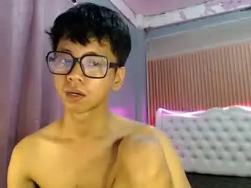 Chaturbate Watch Live Sex Cams of nerdy_nate