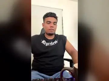 Chaturbate Live Sex Cam of buddy22222222