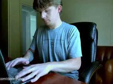 Chaturbate Live Sex of deeyungguy