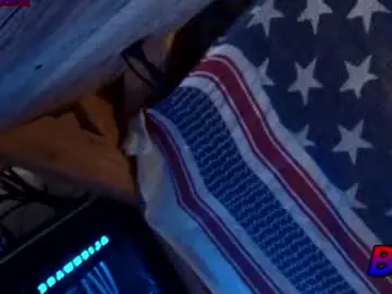 Chaturbate Live Sex Cam of socaliluv