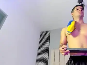 Chaturbate Nude Webcam of andres_stud