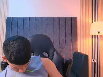 Chaturbate Live Porn of andres_stud