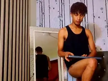 Chaturbate Live Sex of alex_bloom_