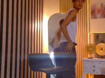 Chaturbate Live Porn of alex_bloom_