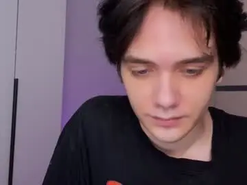 Chaturbate Sex Chat of zombde32