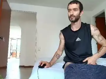 Chaturbate Live Sex of alejandro_bigcock