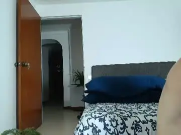 Chaturbate Live Sex of alejandro_bigcock
