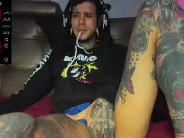 Chaturbate Live Sex Cam of jhonny_ackerman