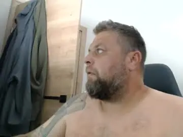 Chaturbate Live Sex Cam of chrizz80