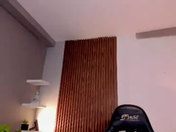 Chaturbate Live Sex Cam of liam_colliins