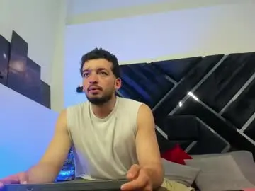 Chaturbate Watch Live Sex Cams of loganwolfjs