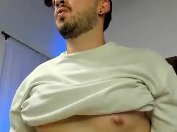 Chaturbate Sex Cam of loganwolfjs