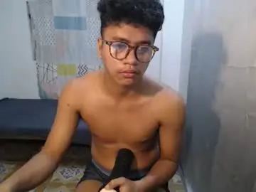 Chaturbate Adult Video Chat of naughtyhot_star19