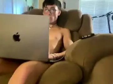 Chaturbate Free Porn Cam of hottiewithabody101
