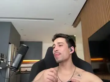 Chaturbate Free Porn Cam of mettew22cm