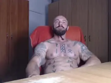 Chaturbate Best live sex cam show of strongivan