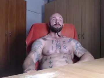 Chaturbate Nude Webcam of strongivan
