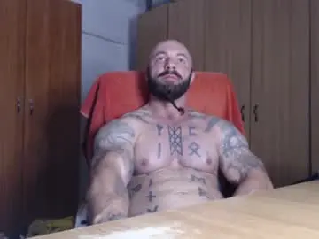 Chaturbate Live Porn of strongivan