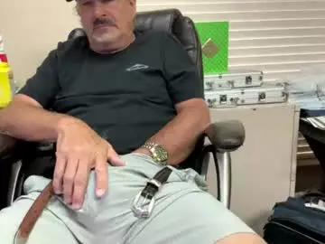 Chaturbate Live Sex Cam of talltexxxan