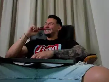 Chaturbate Best live sex cam show of clintmasterss