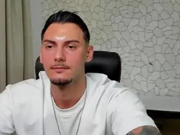 Chaturbate Watch Live Sex Cams of clintmasterss