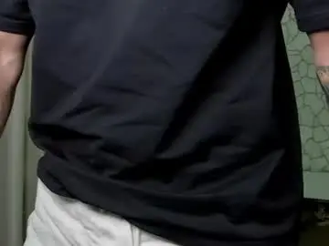 Chaturbate Nude Webcam of clintmasterss