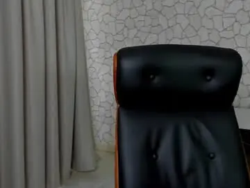 Chaturbate Live Porn of clintmasterss