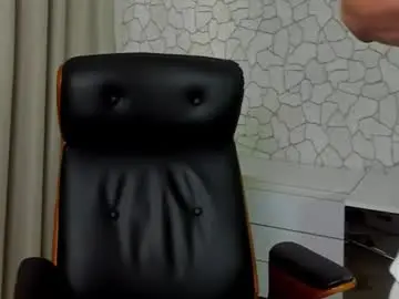 Chaturbate Live Sex Cam of clintmasterss