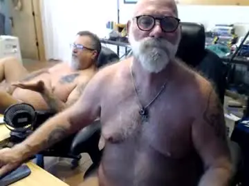 Chaturbate Free Porn Cam of daddybearaz